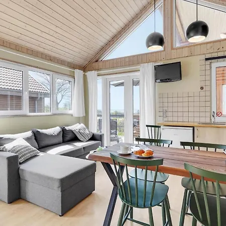 Stunning In With Wifi Holiday home