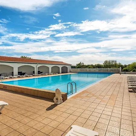 Stunning In With Wifi Holiday home